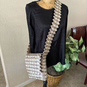 NWOT Venezuelan Handcrafted Currency Purse - Unique Collectible Art Piece